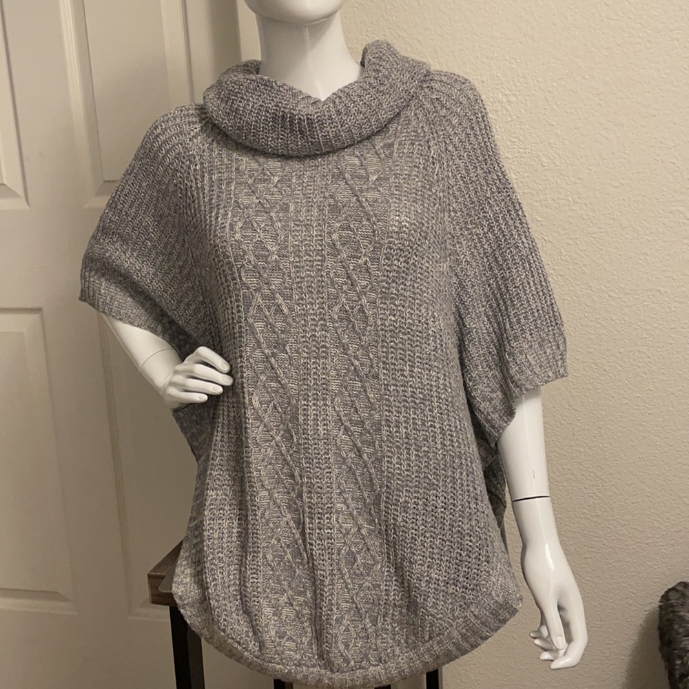 Jon & Anna Sweater Cape Cowl Neck Poncho Boho - Picture 3 of 9